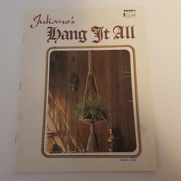 Vintage 1970s Julianos Hang It All Macrame Craft Book Macrame Pattern Book - Picture 2 of 12